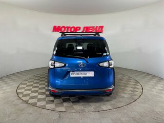 2017 Toyota Sienta II, синий, 1420000 рублей, вид 5