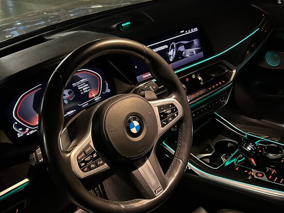 2020 BMW X7 M50d I (G07), чёрный - вид 4