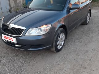 2009 Skoda Octavia II (A5) Рестайлинг, серый, 660000 рублей, вид 1