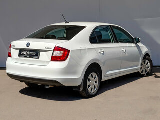 2019 Skoda Rapid I Рестайлинг, белый, 865000 рублей, вид 5