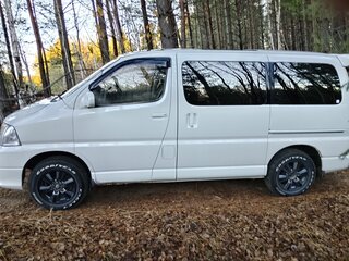2001 Toyota Granvia I, белый, 1000000 рублей, вид 5