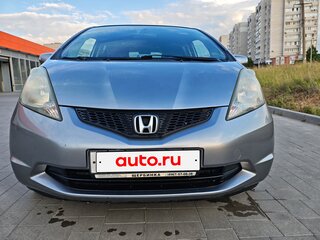2009 Honda Jazz II, серебристый, 680000 рублей, вид 2