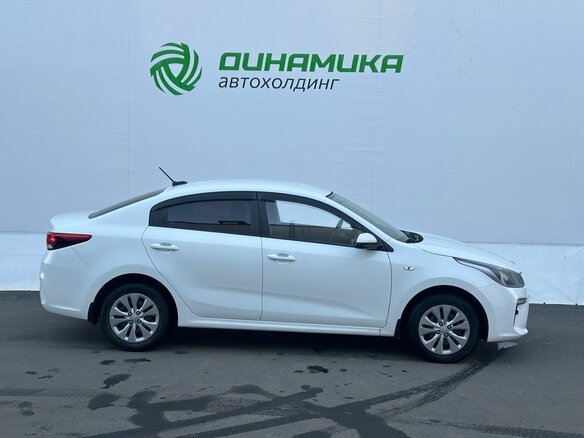 2018 Kia Rio IV, белый, 1390000 рублей - вид 3