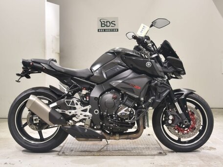2017 Yamaha MT-10, чёрный, 1250000 рублей, вид 1