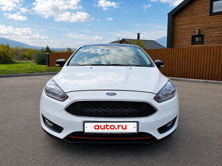 2017 Ford Focus III Рестайлинг, белый, 950000 рублей, вид 3