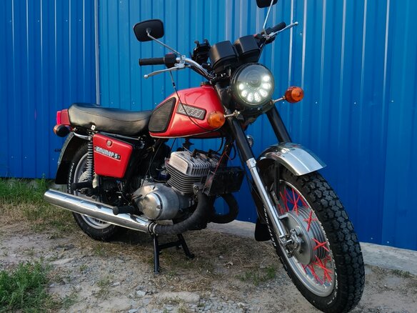 1992 ИЖ Юпитер, красный, 92000 рублей