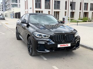 2021 BMW X6 40i III (G06), чёрный, 8500000 рублей, вид 4