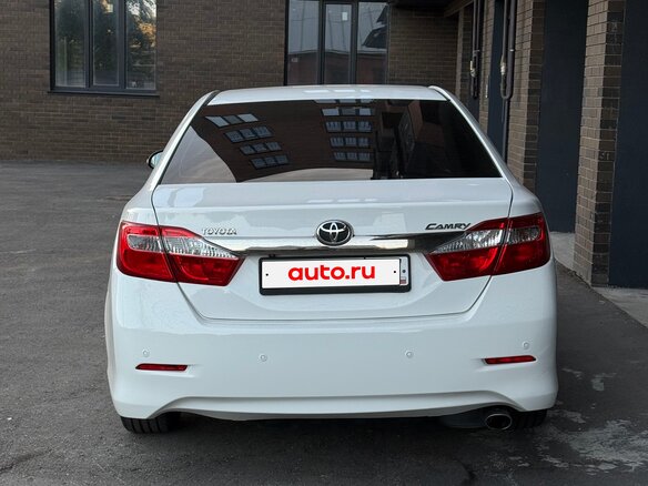 2013 Toyota Camry VII (XV50), белый, 1750000 рублей - вид 6