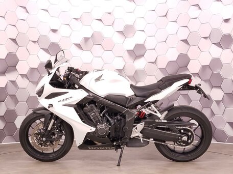 2023 Honda CBR 650R, белый, 999000 рублей, вид 4