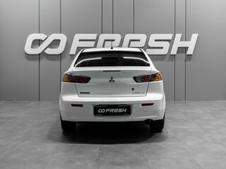 2014 Mitsubishi Lancer X Рестайлинг, белый, 1040000 рублей, вид 4