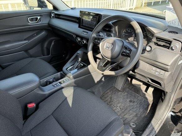 2022 Honda Vezel II, чёрный, 1931013 рублей - вид 9