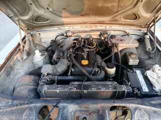 1992 ГАЗ 24 «Волга» 2411 II (2410), белый, 70000 рублей, вид 5