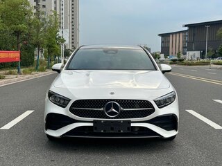 2023 Mercedes-Benz A-Класс 180 Long IV (W177) Рестайлинг, белый, 2000001 рублей, вид 2