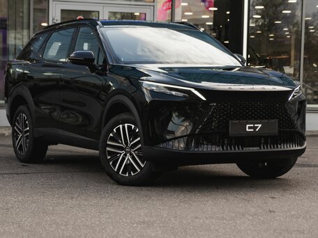 Omoda C7