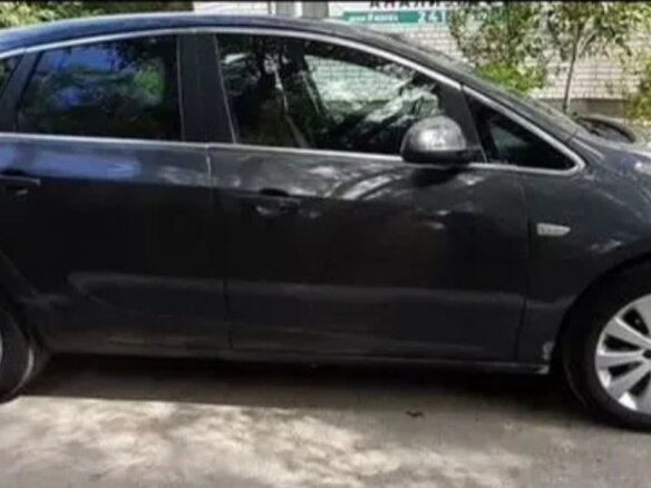 2012 Opel Astra J, серый, 570000 рублей - вид 2