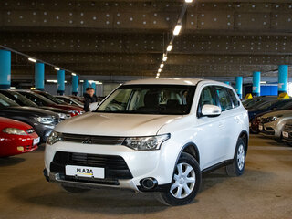 2014 Mitsubishi Outlander III Рестайлинг, белый, 1687000 рублей, вид 1