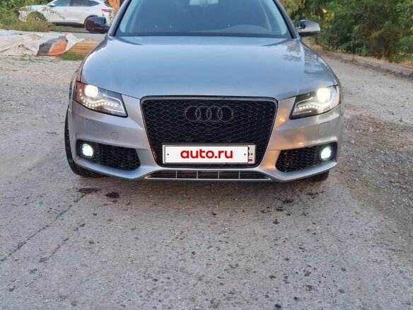 2010 Audi A4 IV (B8), серый, 850000 рублей