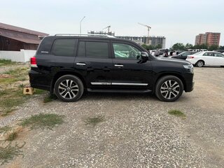 2011 Toyota Land Cruiser 200 Series, чёрный, 3350000 рублей, вид 2
