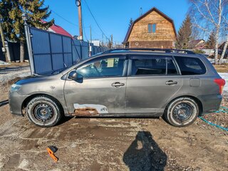 2009 Toyota Corolla Fielder X (E140, E150) Рестайлинг, коричневый, 490000 рублей, вид 5
