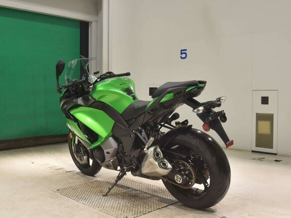 2017 Kawasaki Ninja 1000, зелёный, 947000 рублей - вид 5