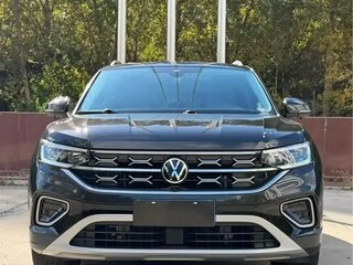 2023 Volkswagen Tayron I Рестайлинг, серый, 2400000 рублей, вид 2