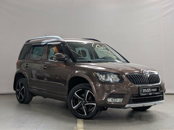 2016 Skoda Yeti I Рестайлинг, коричневый, 1685000 рублей - вид 10