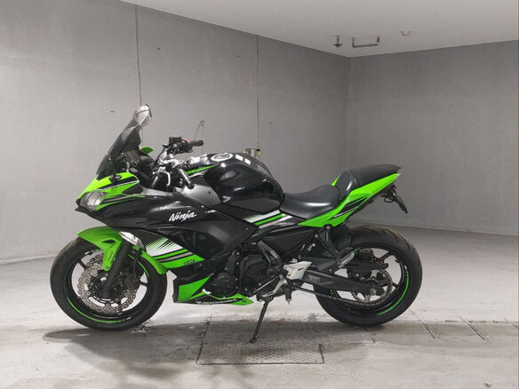 2017 Kawasaki Ninja 650, зелёный, 580000 рублей - вид 1