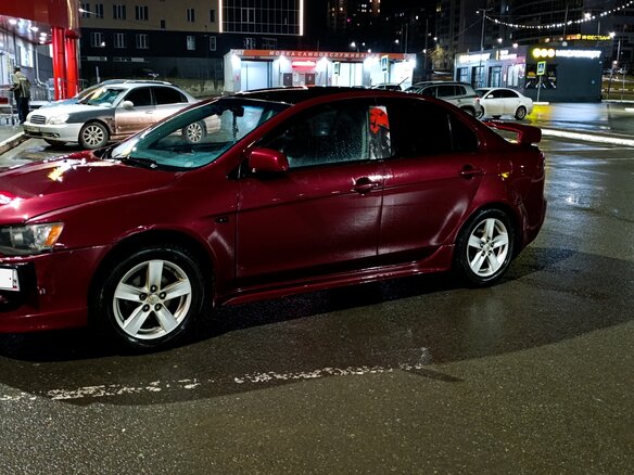 2007 Mitsubishi Lancer X, красный, 540000 рублей