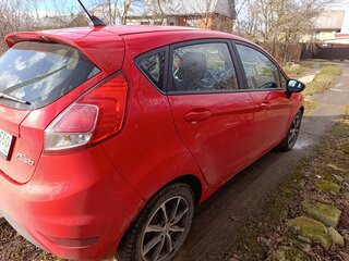 2019 Ford Fiesta Mk6 Рестайлинг, красный, 950000 рублей, вид 5