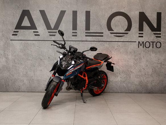 2025 KTM 390 Duke, синий, 699000 рублей - вид 5