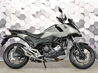 2025 Honda NC 750X, серый, 1277000 рублей, вид 3