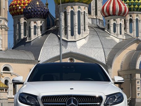 2020 Mercedes-Benz E-Класс 350 V (W213, S213, C238), белый, 4100000 рублей, вид 4