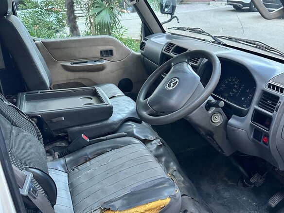2003 Mazda Bongo Brawny IV, белый, 580000 рублей - вид 6