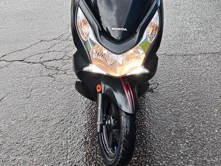 2013 Honda PCX 150, чёрный, 170000 рублей, вид 2