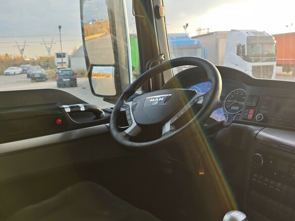 2010 MAN TGX, голубой, 4200000 рублей - вид 6
