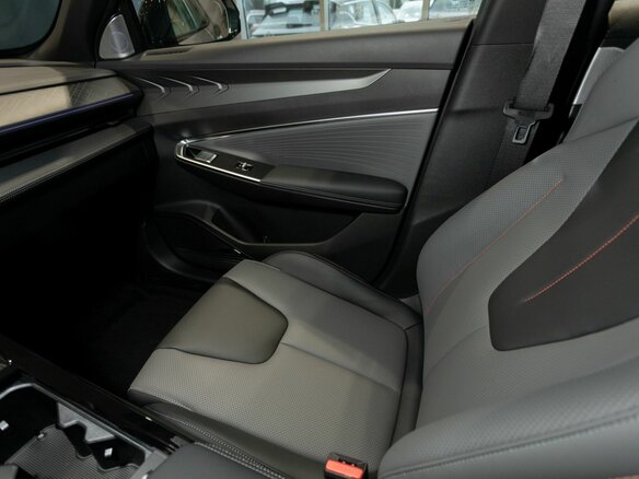 2026 Geely Cityray, серебристый, 3060256 рублей - вид 14