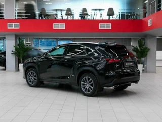 2017 Lexus NX 300 I Рестайлинг, чёрный, 2755000 рублей, вид 4
