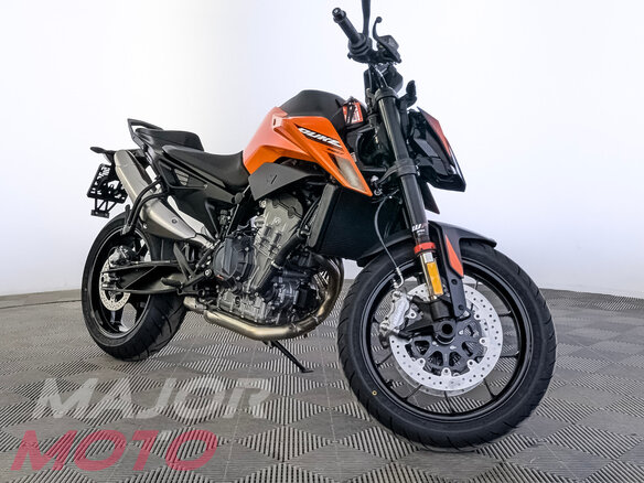 2026 KTM 790 Duke, оранжевый, 1150000 рублей - вид 1