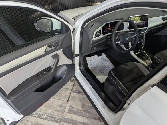 2025 Volkswagen T-Roc I (China Market) Рестайлинг, белый - вид 9