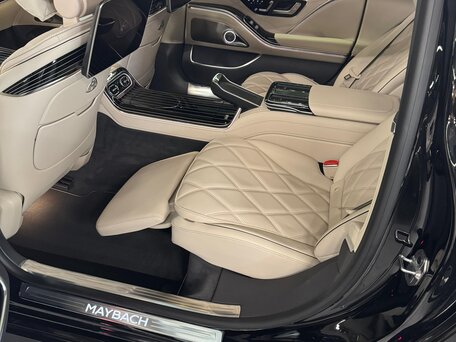 2026 Mercedes-Benz Maybach S-Класс 580 II (Z223) Рестайлинг, чёрный, 43900000 рублей, вид 2