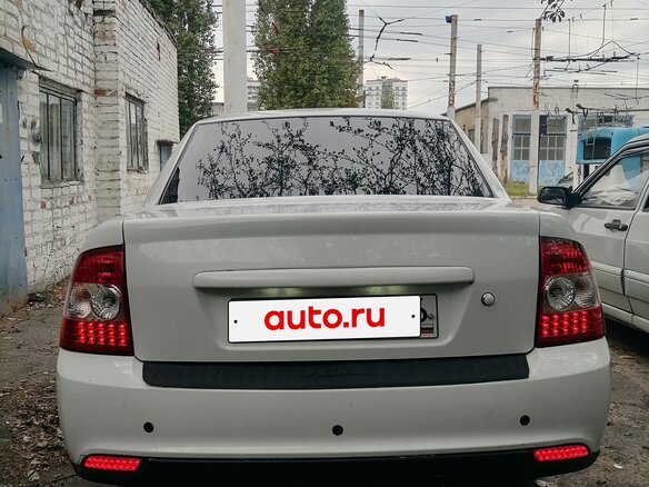 2014 Lada (ВАЗ) Priora I Рестайлинг, белый, 725000 рублей - вид 1