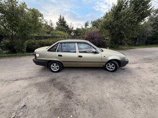 2005 Daewoo Nexia I, жёлтый, 300000 рублей, вид 3
