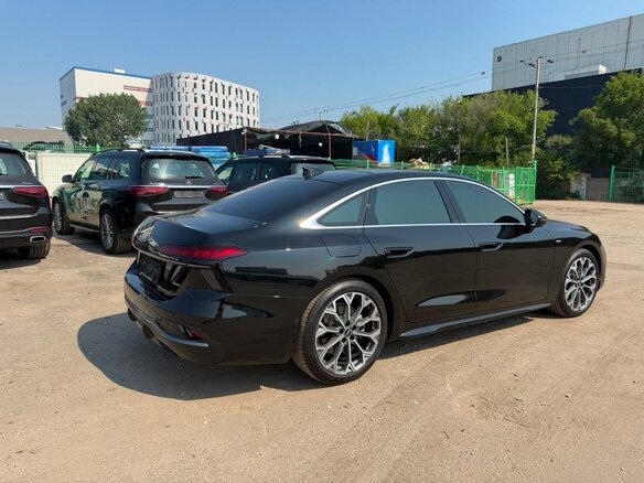 2026 Audi A6 VI (C9), чёрный, 9200000 рублей - вид 5
