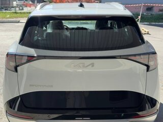 2025 Kia Sportage V Рестайлинг, белый, 3650000 рублей, вид 5
