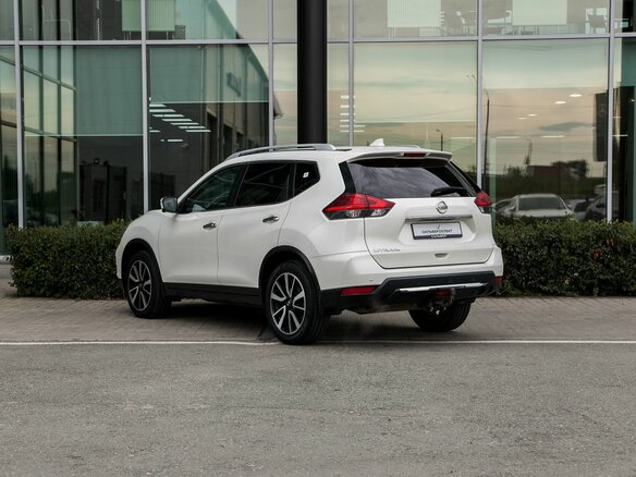 2019 Nissan X-Trail III Рестайлинг, белый, 1830000 рублей - вид 5