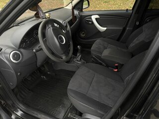 2014 Renault Logan I Рестайлинг, чёрный, 290000 рублей, вид 5