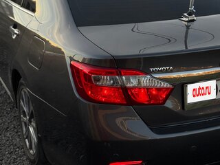 2013 Toyota Camry VII (XV50), серый, 1850000 рублей, вид 1