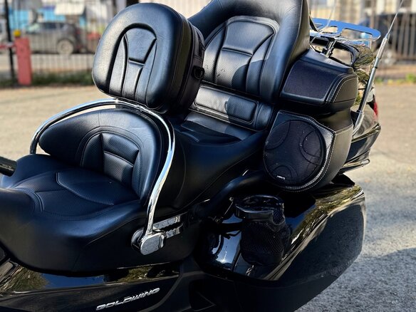 2014 Honda GL 1800 Gold Wing, чёрный, 1999000 рублей - вид 22
