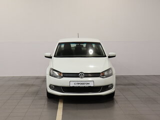 2015 Volkswagen Polo V, белый, 869000 рублей, вид 3