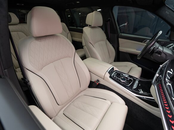 2023 BMW X7 40d I (G07) Рестайлинг, чёрный, 15890000 рублей - вид 29